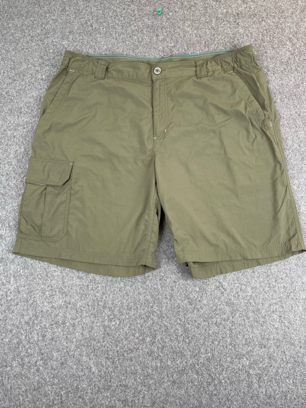 Columbia Omni Shade Hybrid Shorts Mens XL 9” Inseam Green Hiking Elastic Waist